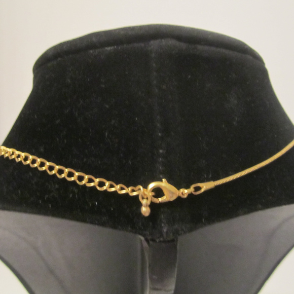 Pink Rhinestone Drop Necklace Earrings Set AVON - Picture 5 of 5